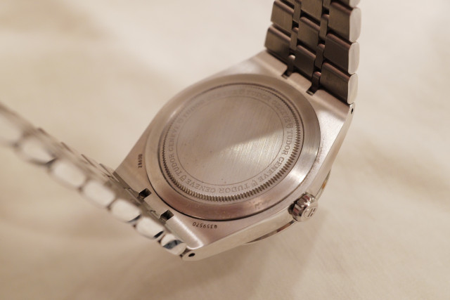 L1000547