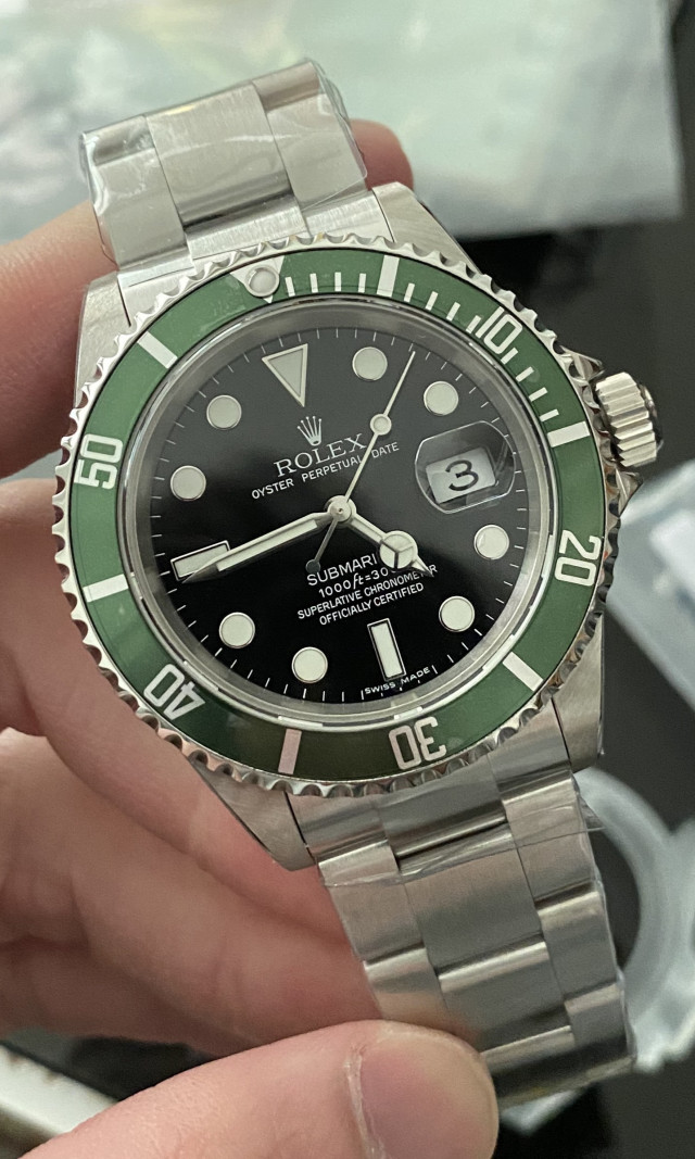 1000086046