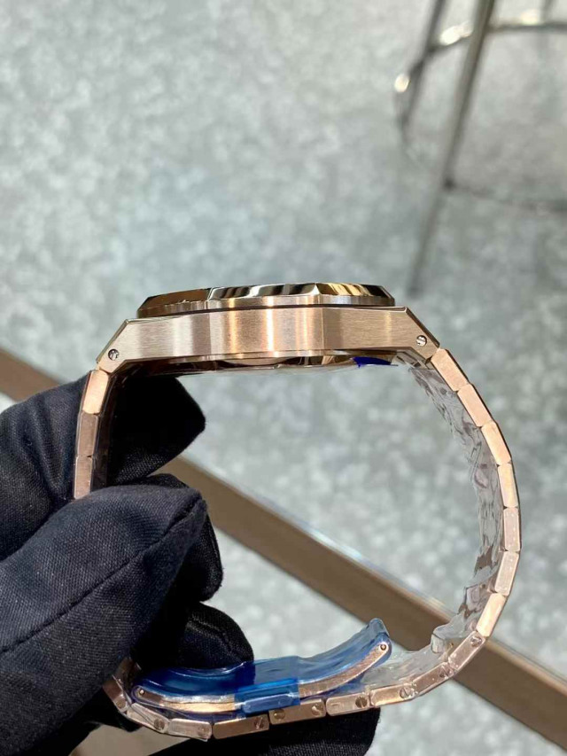 1000021229