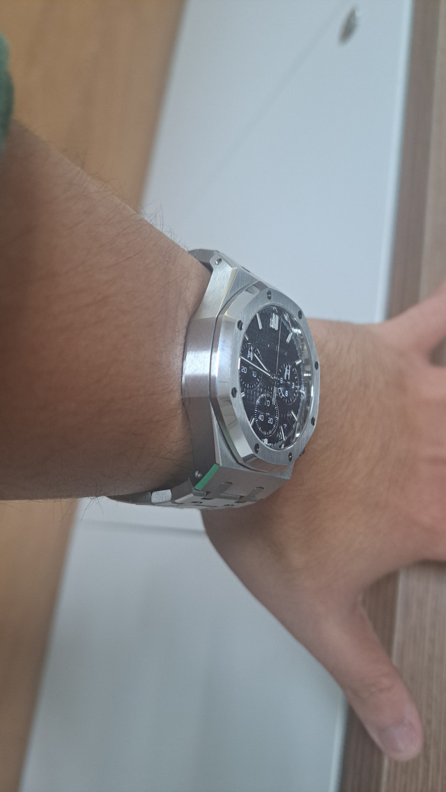 1000092735