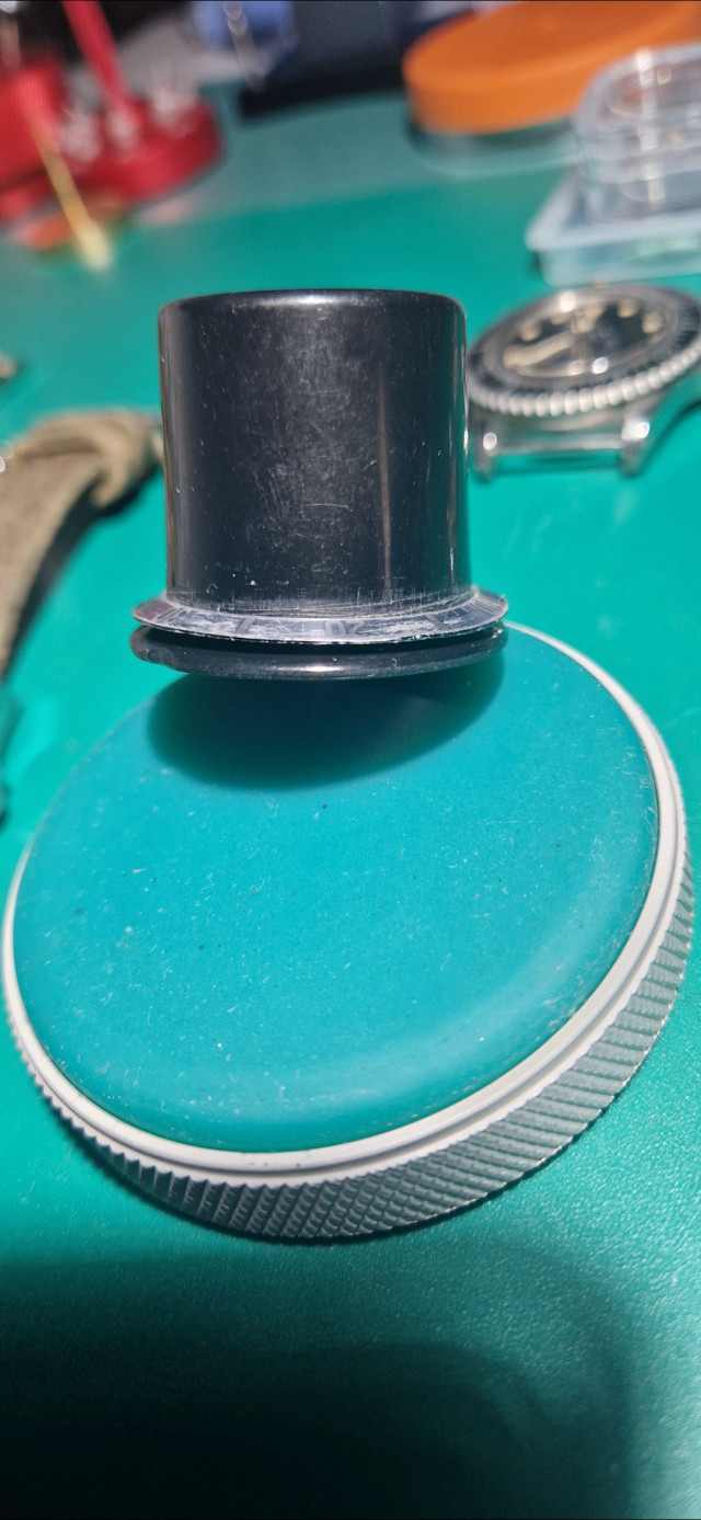 1000025929