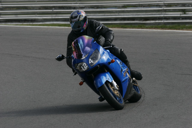 BikeTrackDay100805 003