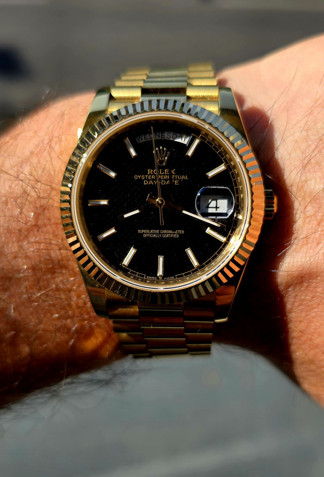 1000106725
