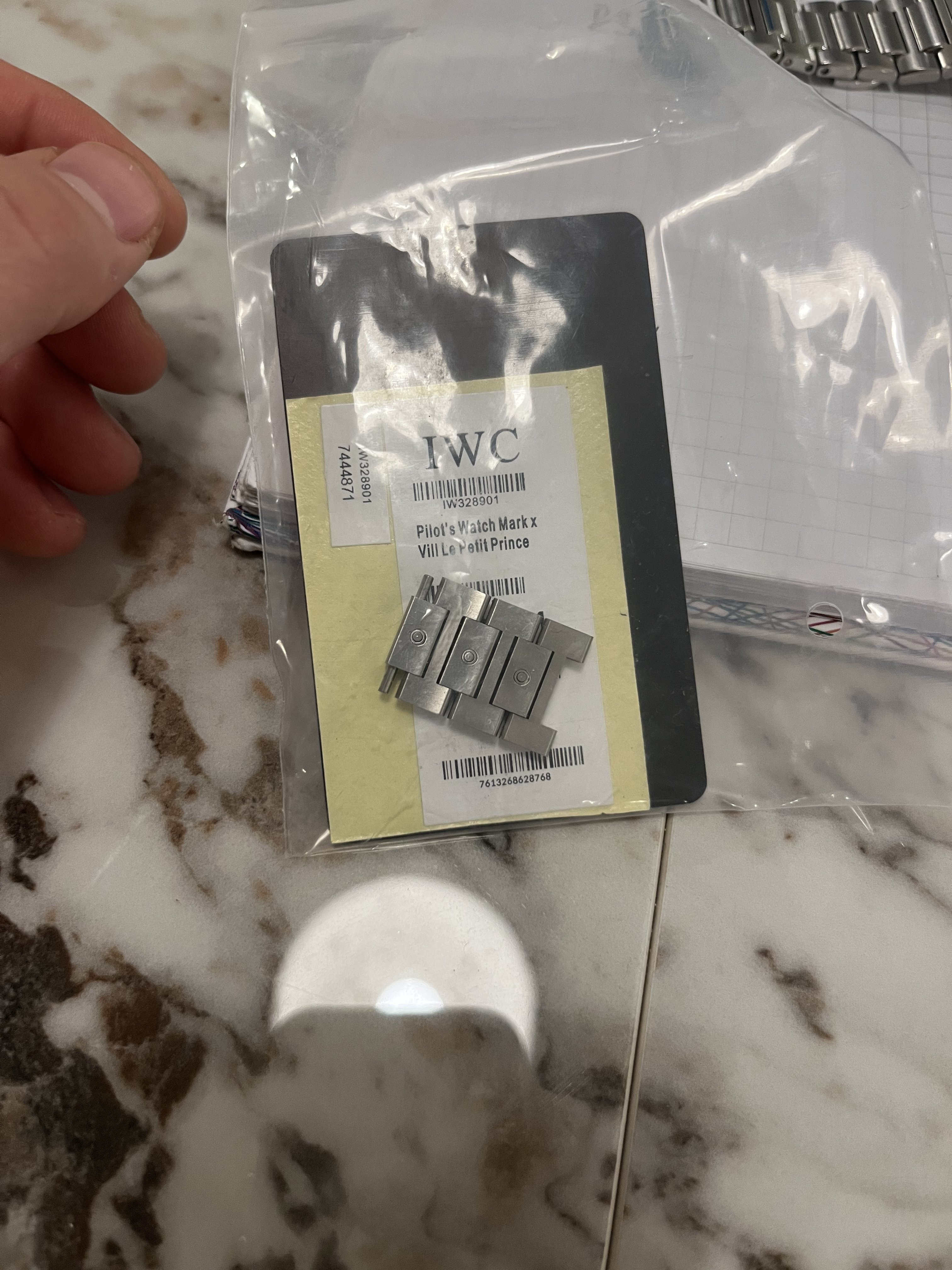 2W2Lx4.jpeg