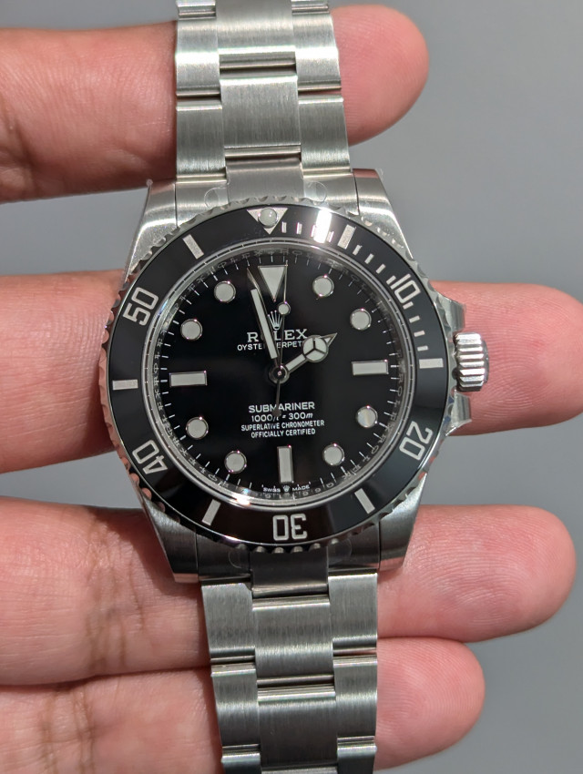Rolex 124060 8