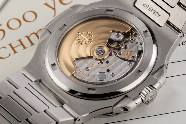 watch club patek philippe nautilus box and certificate ref 5711 1a 010 year 2018 13371 wb.jpgwbwbwbw