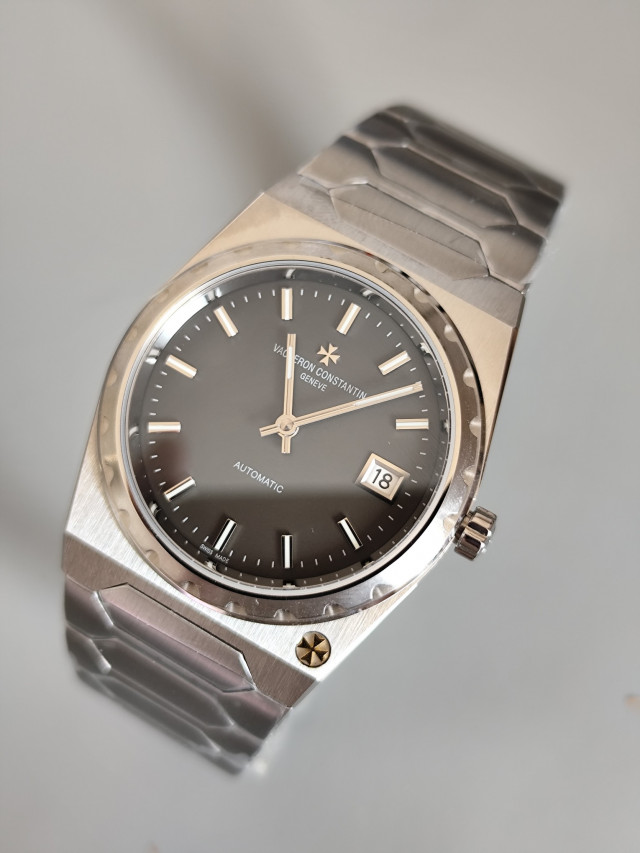 a1750049316301 7402