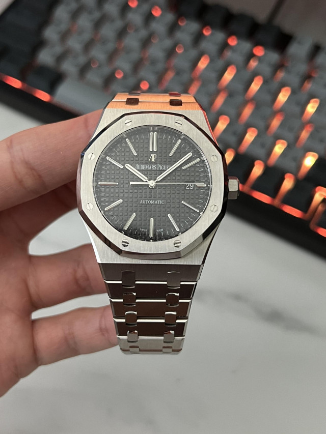 3HmG6L.jpg