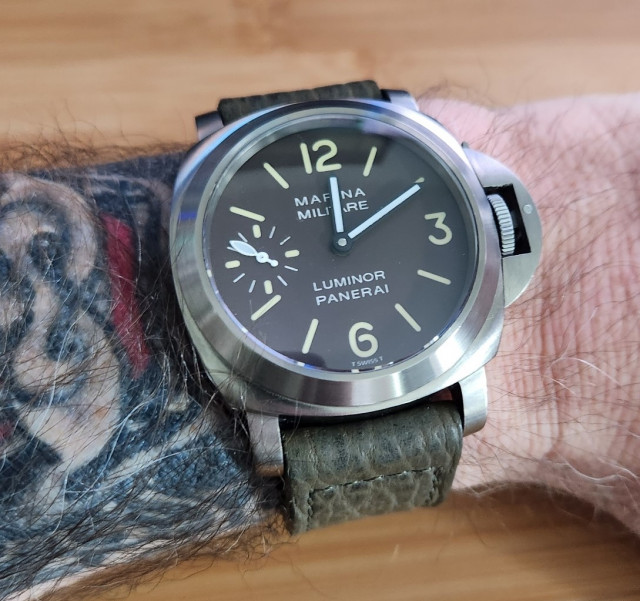 H9Z44c