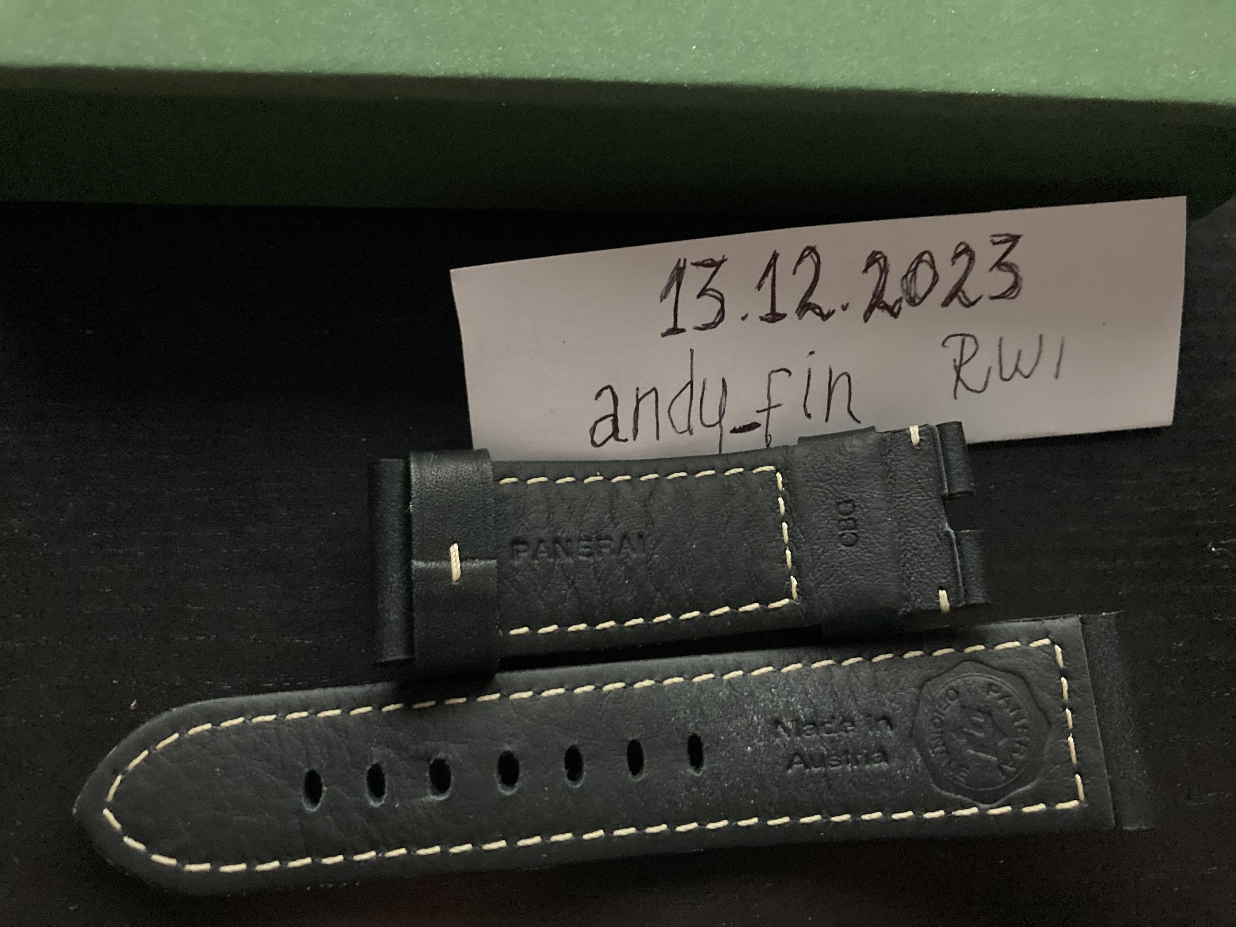 SOLD EU XF Panerai Luminor PAM111 3 gen Panerai straps