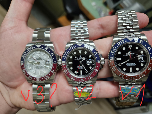 1000076775