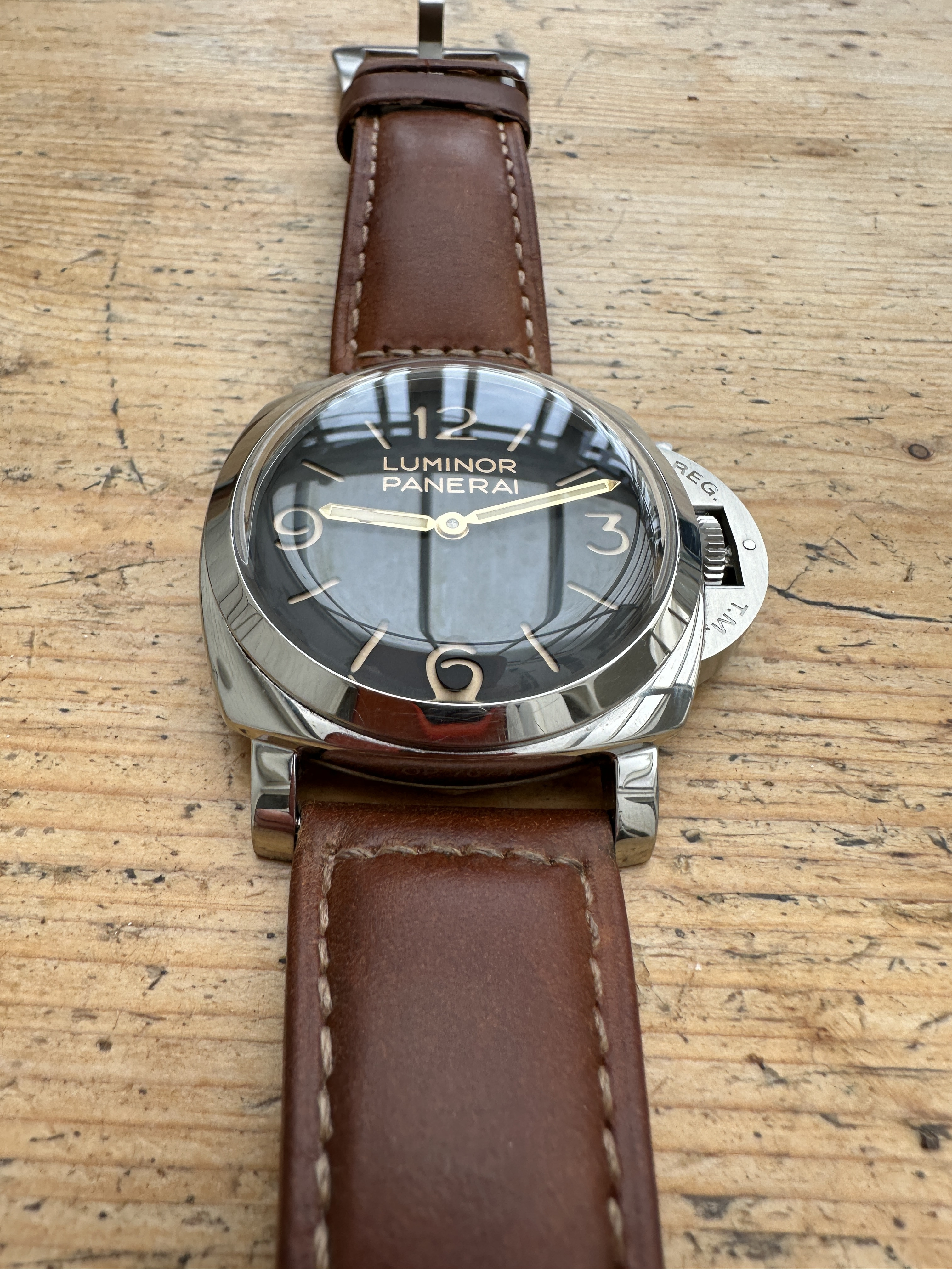 SOLD Panerai Pam 372 Luminor 1950 UK EU Replica Watch Info