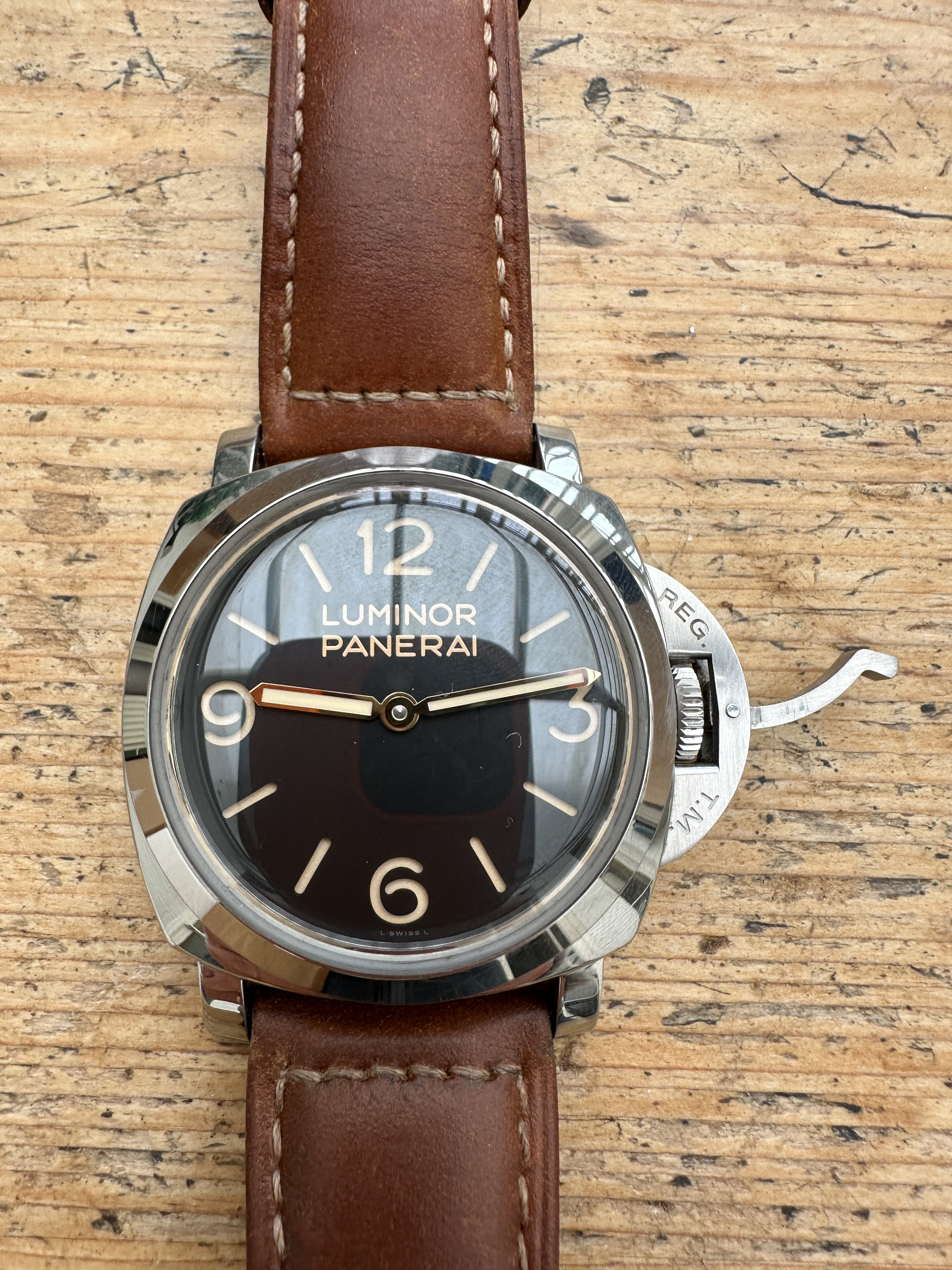 SOLD Panerai Pam 372 Luminor 1950 UK EU Replica Watch Info