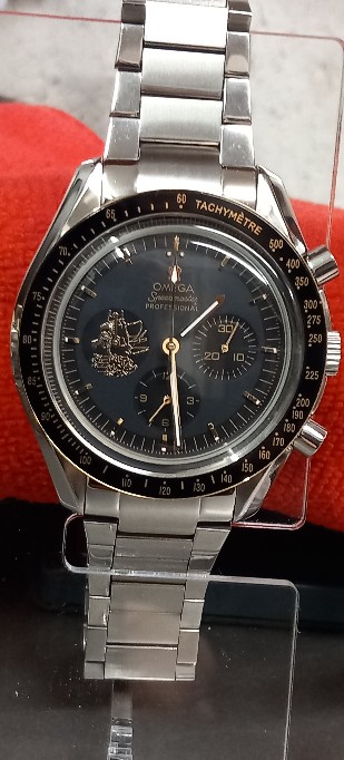 Omega Speedmaster Pro Apollo XI Replica Watch Info