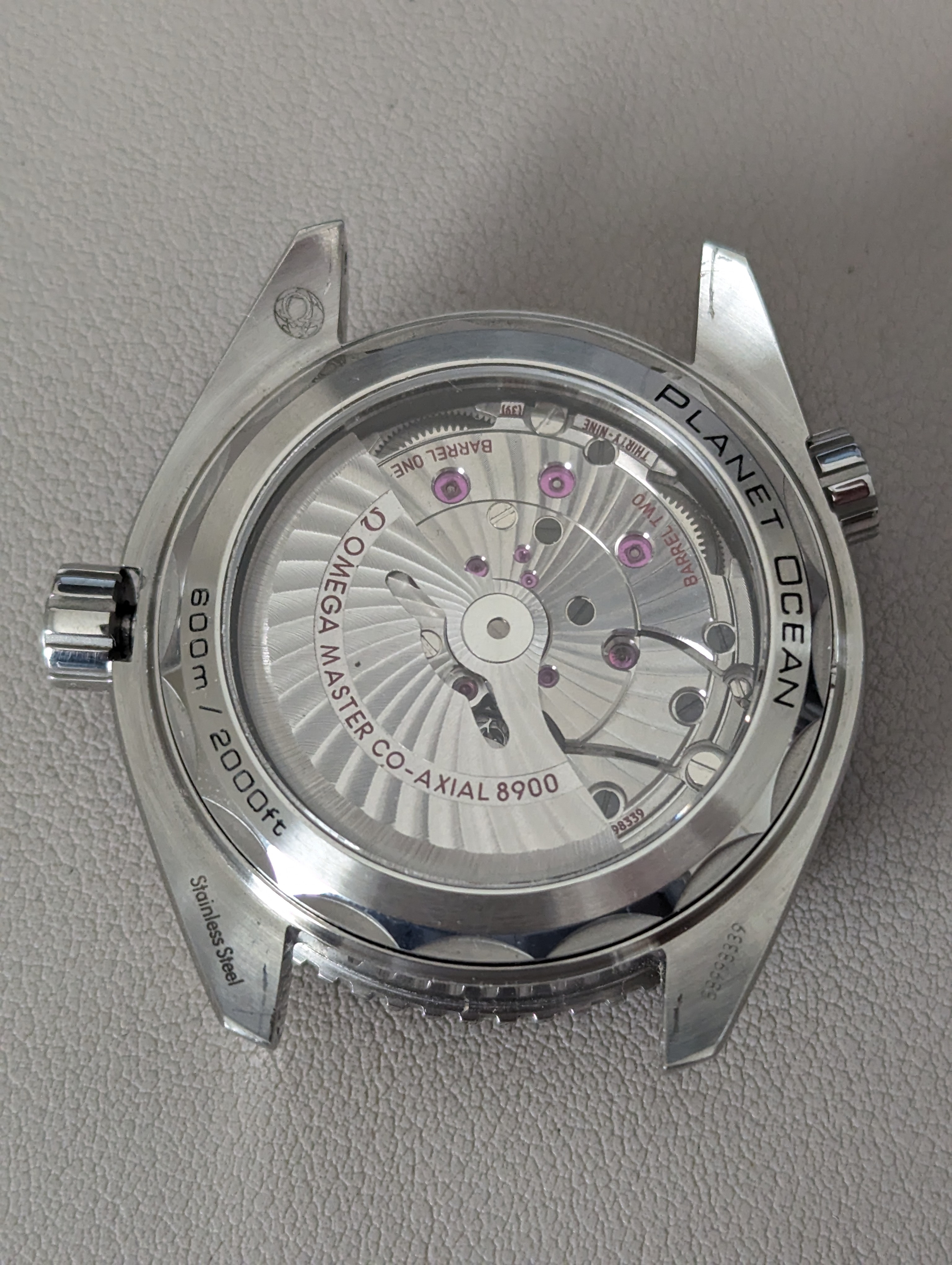 Omega 8900 best sale movement review