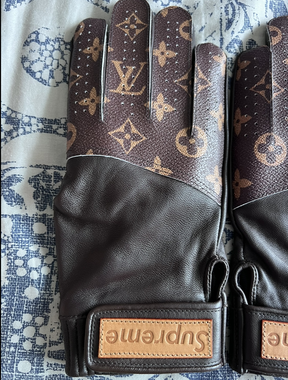 Part 1 - Louis Vuitton - Replica Accessories (Wallets, Belts