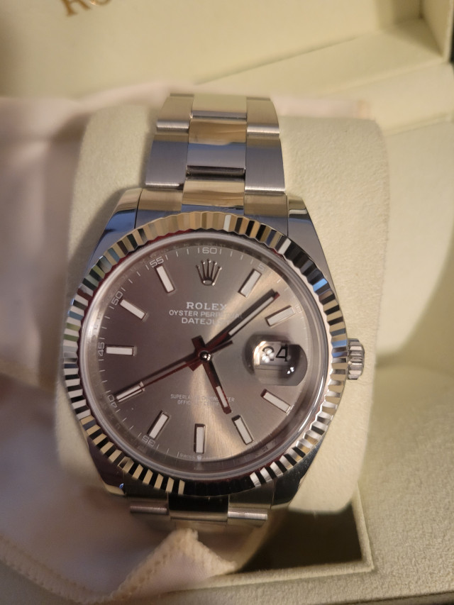 ARF 40mm Datejust with Rhodium dial....  its available too