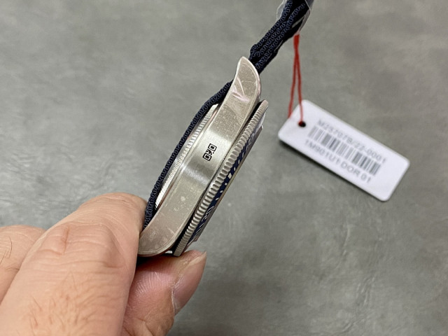 a1701950765813 4870