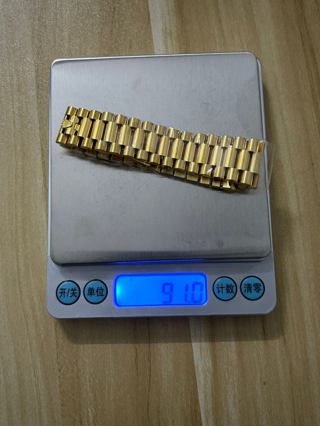 c2f28e98 b786 4024 84d0 727800b18ec3