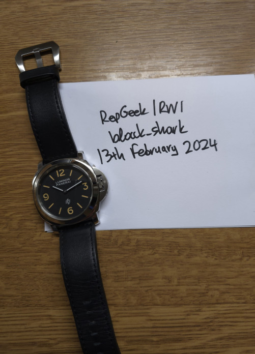 SOLD FS Pre V Luminor Panerai 5218 201 A non matching Replica