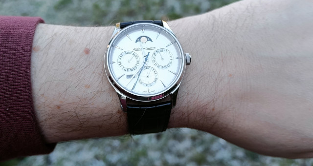 KjM0UK