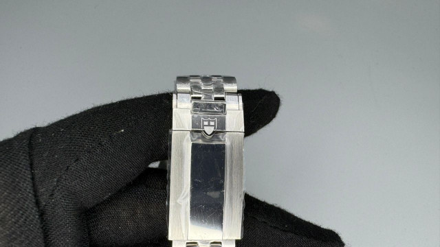 1000020411