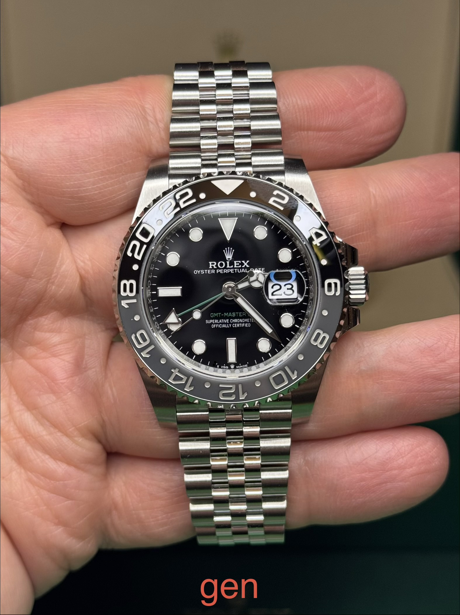 GMT 126710 Clean plus vs Gen  - Ρολόγια Replica