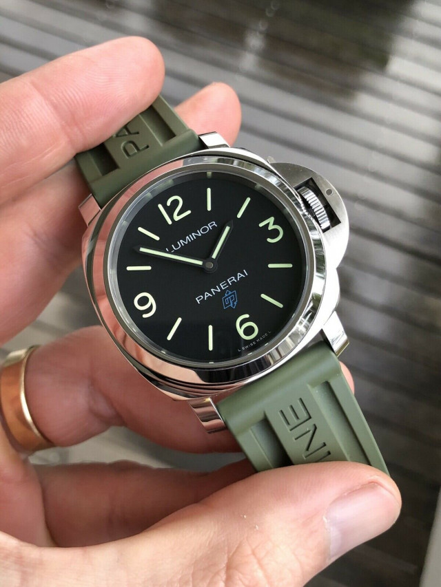 Panerai+Luminor+Base+Logo+PAM00774+ +2019+Watch+Vault+02