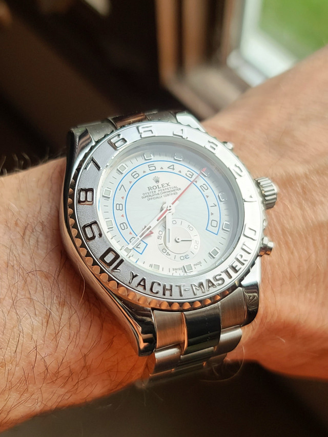 ZV80cI.jpg