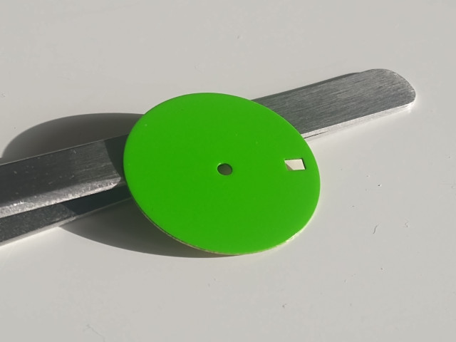 04 GLOSSY COAT