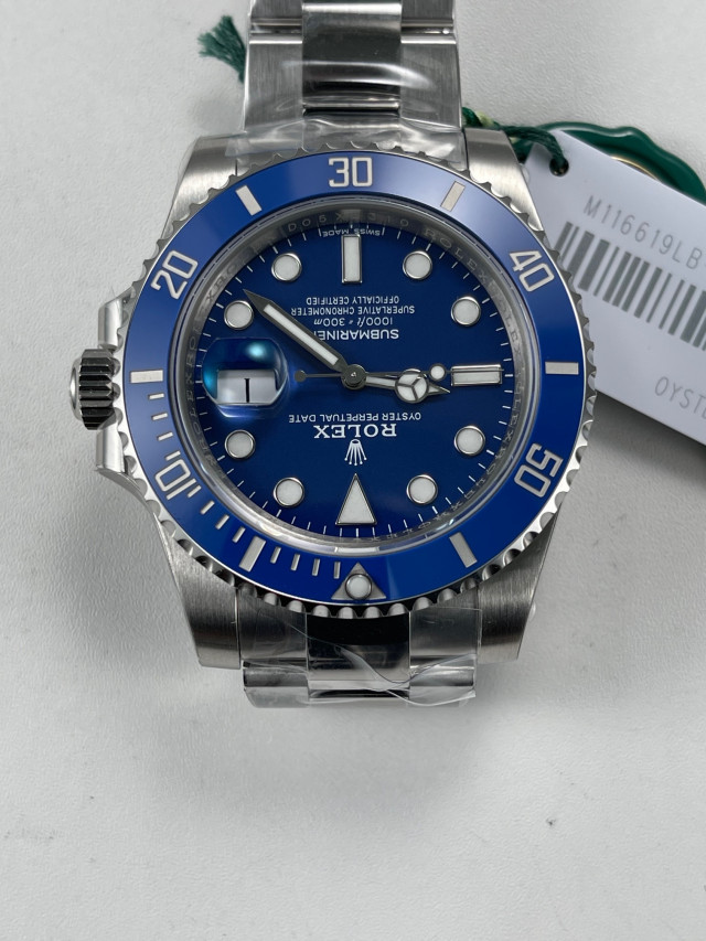 ZwJS8b.jpg