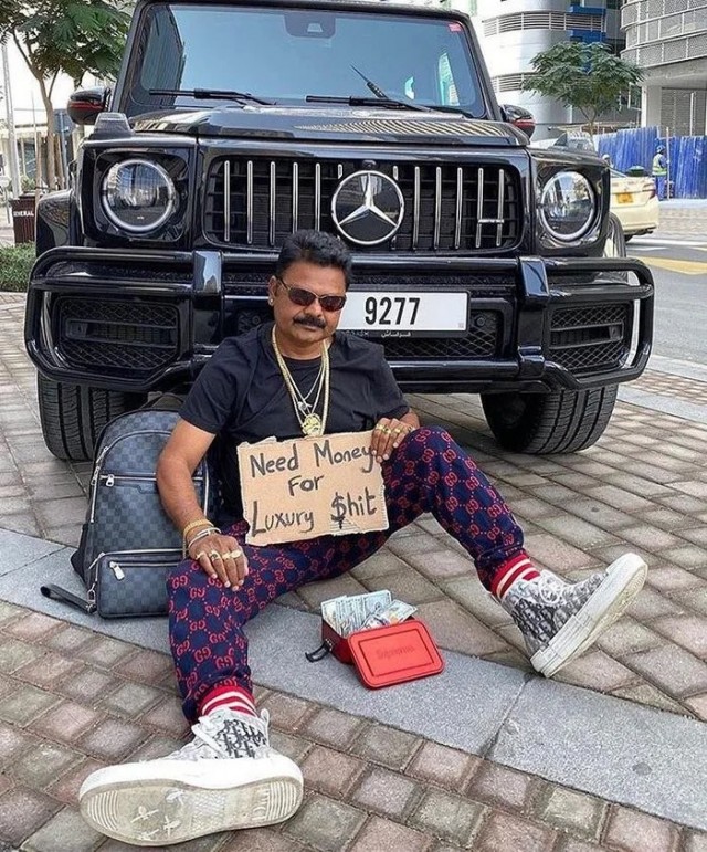 exKwj.jpg