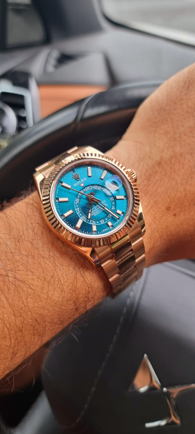 1000084278