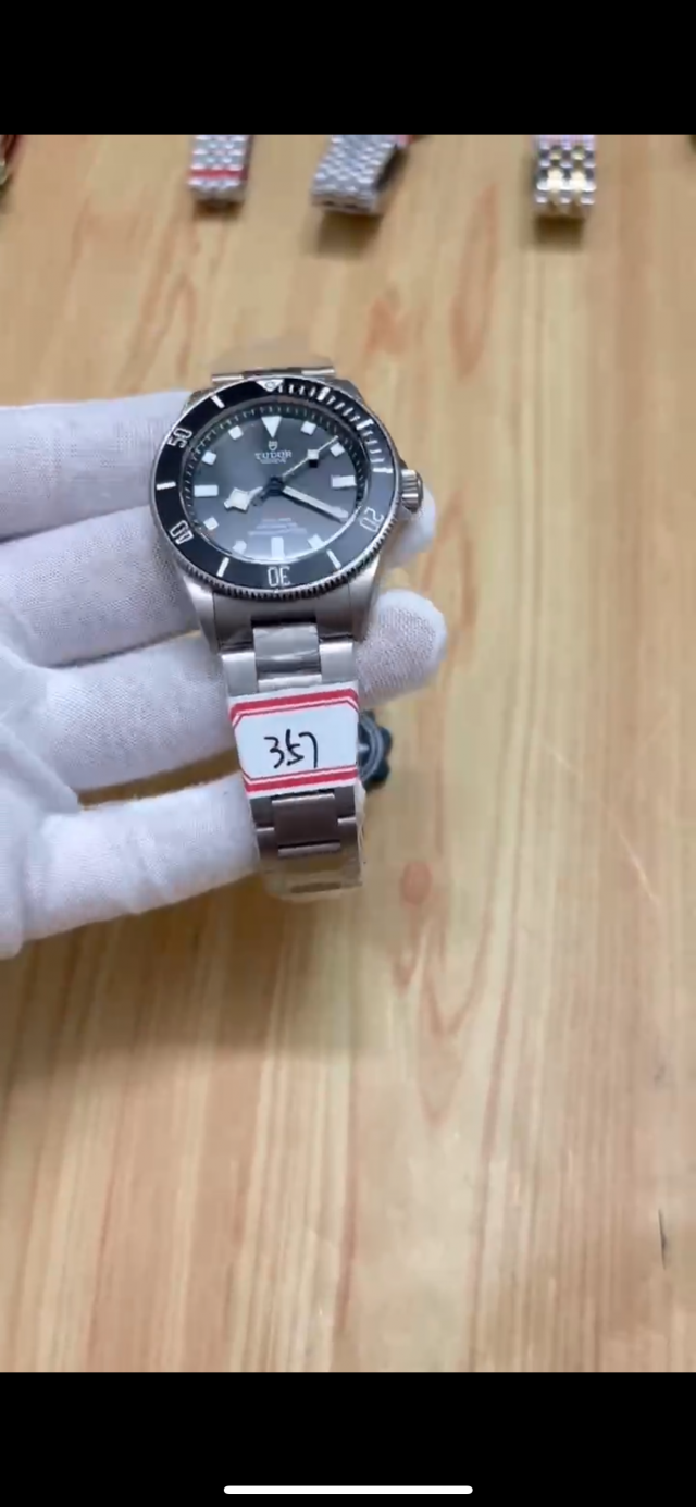 hBbEv8