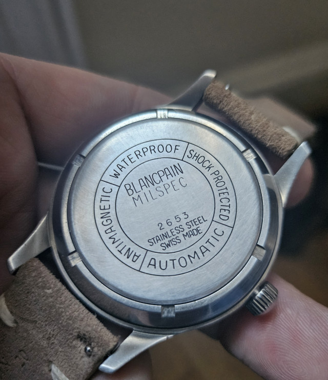 1000114581