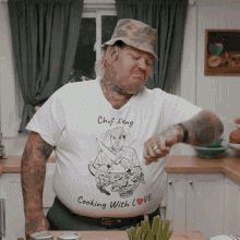 hQYzML.gif