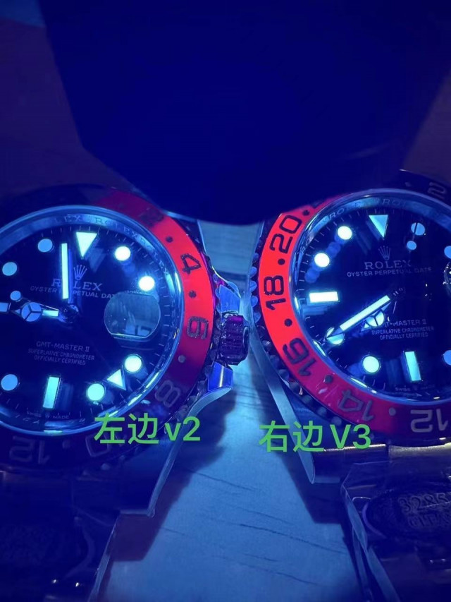 1000042913