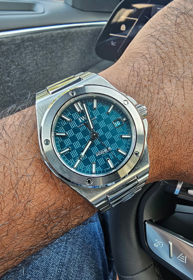 1000057582