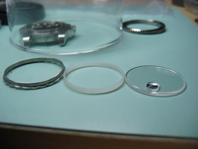 Andrew's 116710LN bent retaining ring removed 001