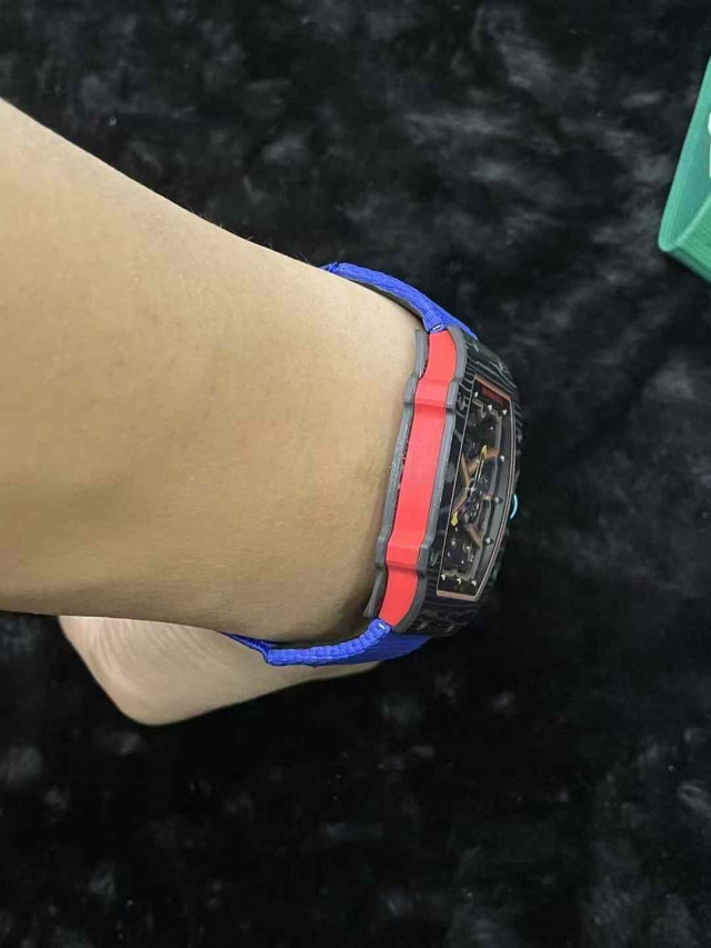 1000075594