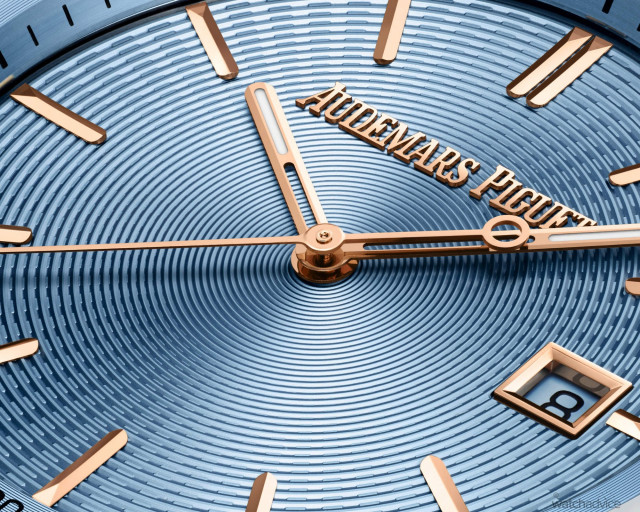AP Code 1159 Blue dial macro