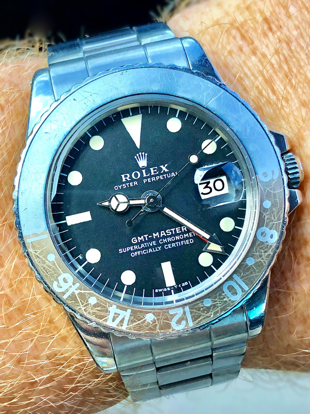 j54V6J.jpg