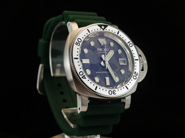 z1CR5i.jpg