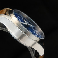 z1CUE5