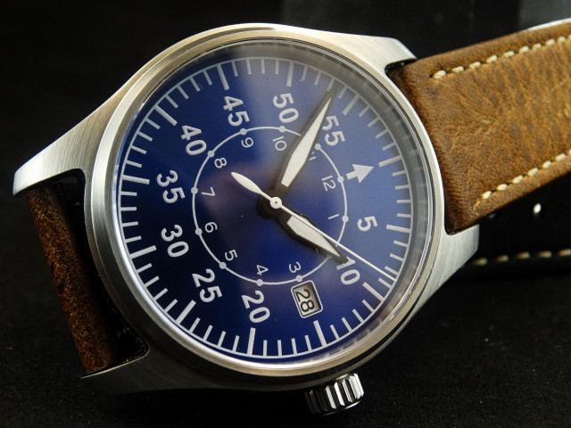 z1Cm42.jpg