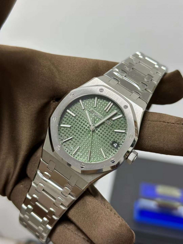 15510 Green 2